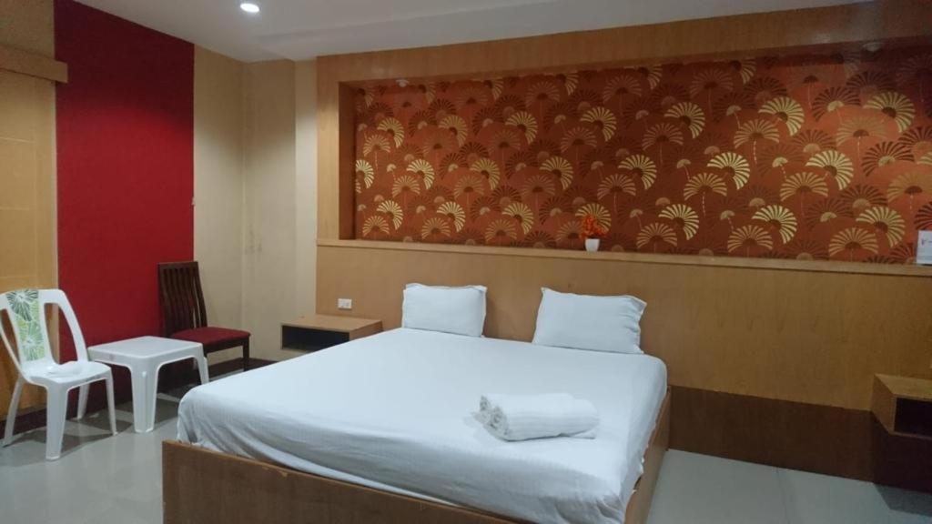 New Pind Balluchi Inn Pattaya Εξωτερικό φωτογραφία