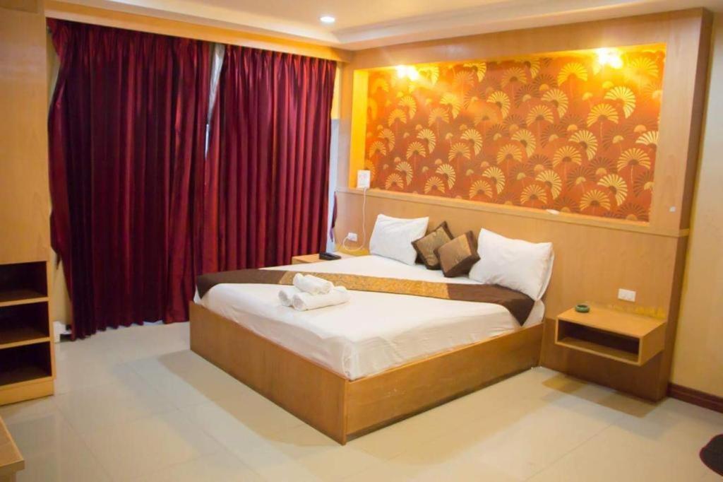 New Pind Balluchi Inn Pattaya Εξωτερικό φωτογραφία
