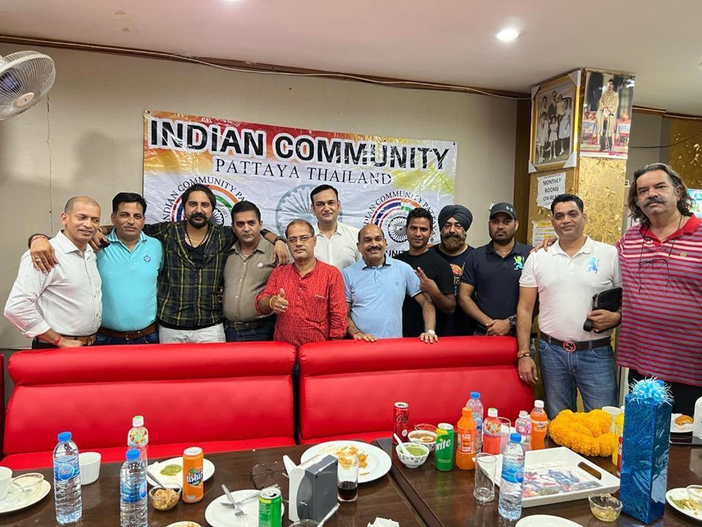 New Pind Balluchi Inn Pattaya Εξωτερικό φωτογραφία