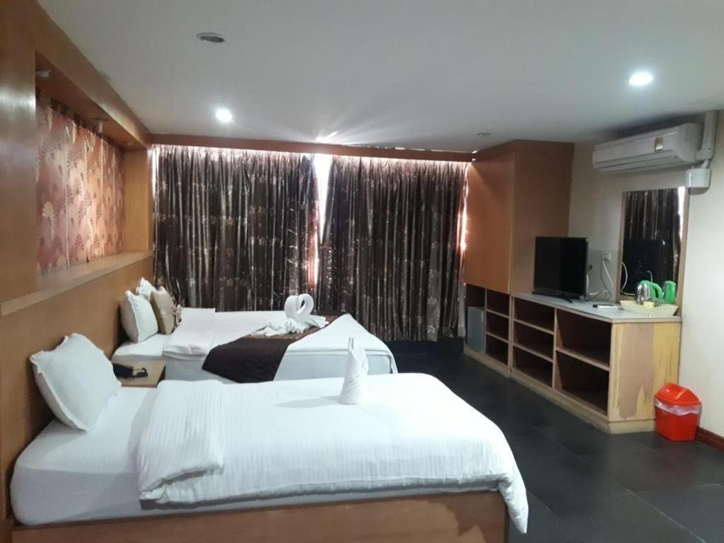 New Pind Balluchi Inn Pattaya Εξωτερικό φωτογραφία
