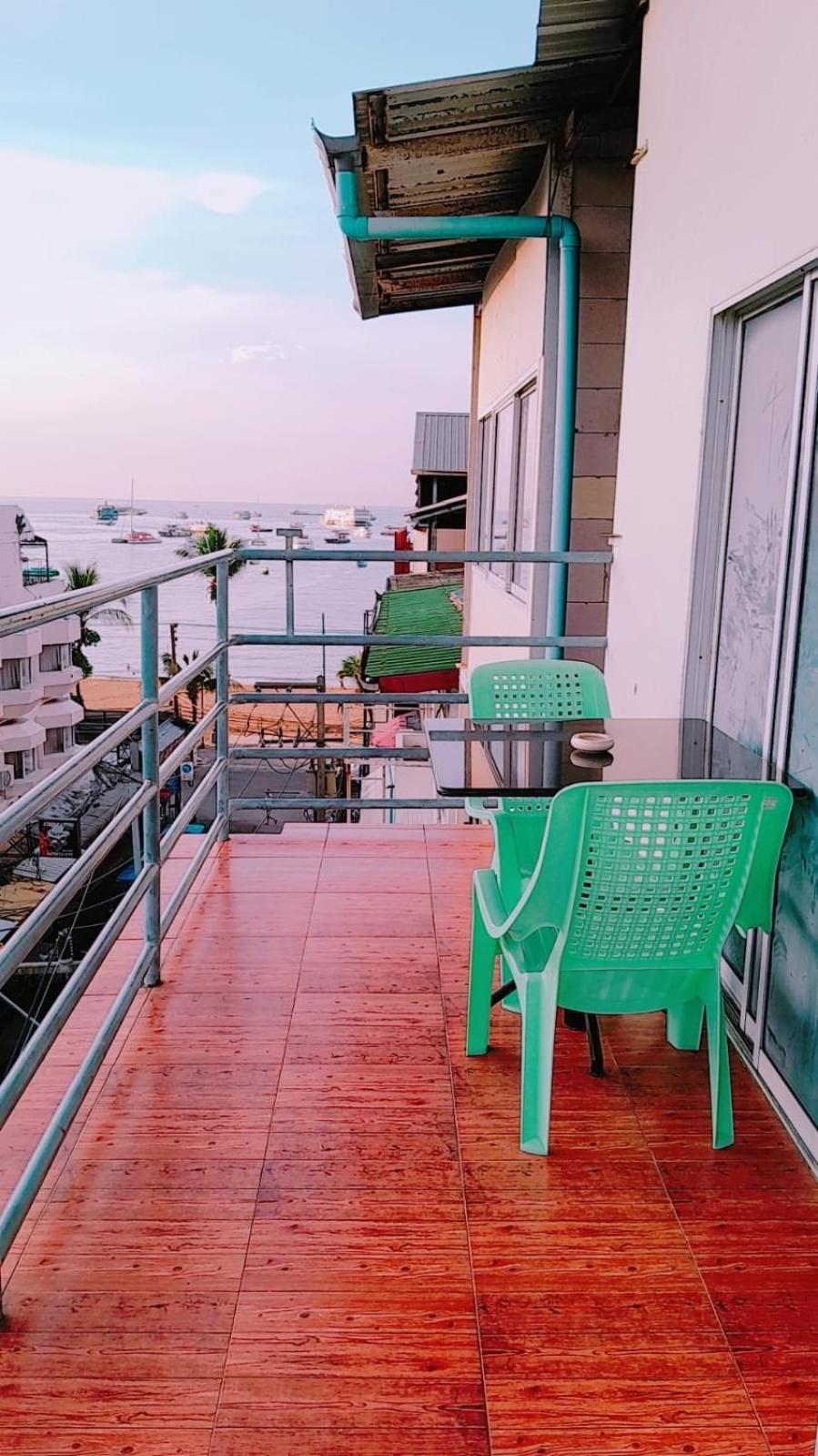 New Pind Balluchi Inn Pattaya Εξωτερικό φωτογραφία
