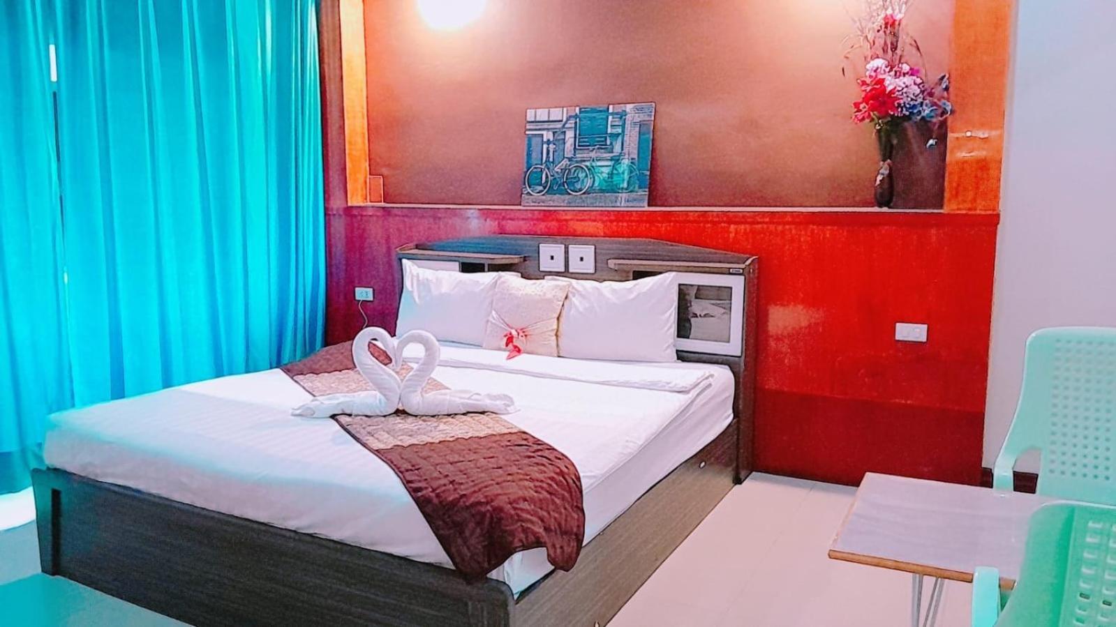 New Pind Balluchi Inn Pattaya Εξωτερικό φωτογραφία
